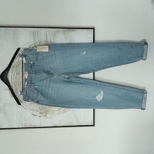 New Mid Rise Boyfriend Jeans Size 2